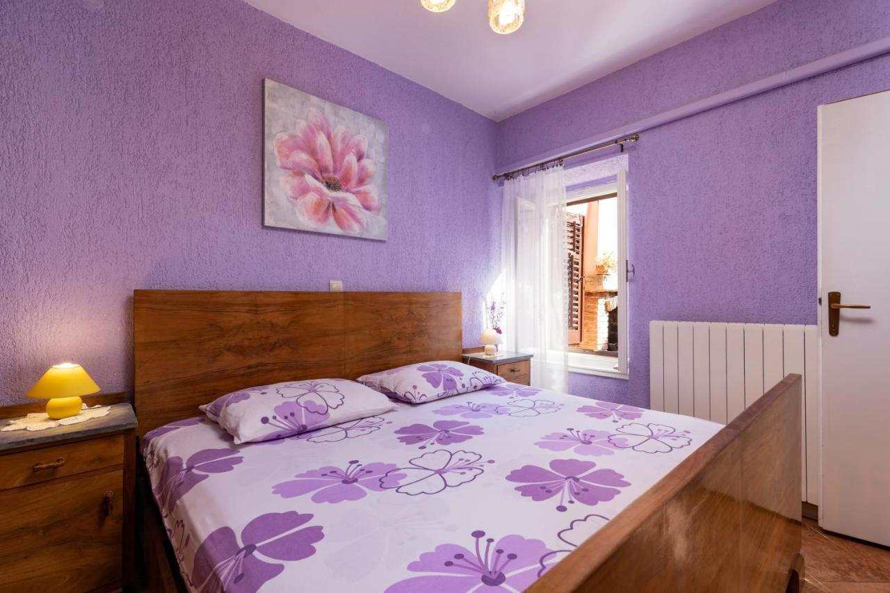 Apartment Below The Stars Rovinj Exterior photo