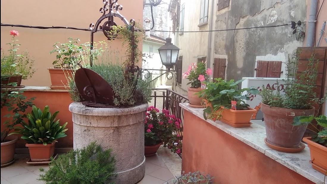 Apartment Below The Stars Rovinj Exterior photo